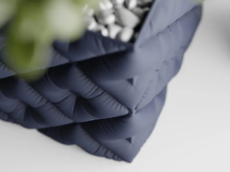 KNAPP Modern Planter